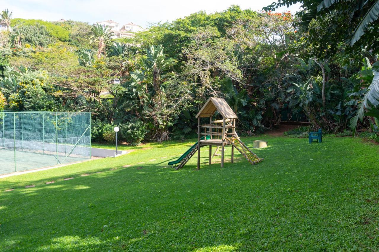 Loadshedding Free!! Tropical Beach Oasis, Wi-Fi, Views, Pool, Netflix Ballito Eksteriør billede
