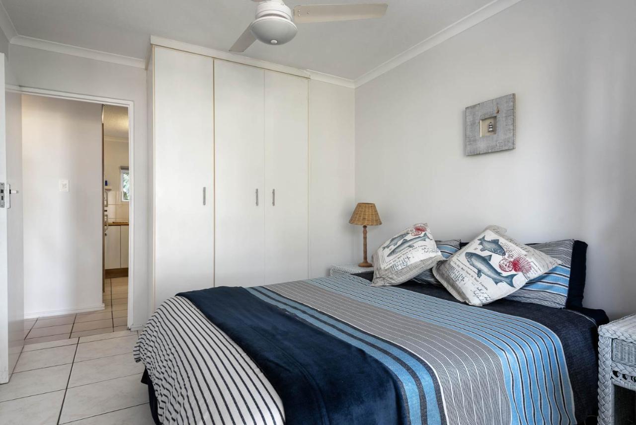 Loadshedding Free!! Tropical Beach Oasis, Wi-Fi, Views, Pool, Netflix Ballito Eksteriør billede